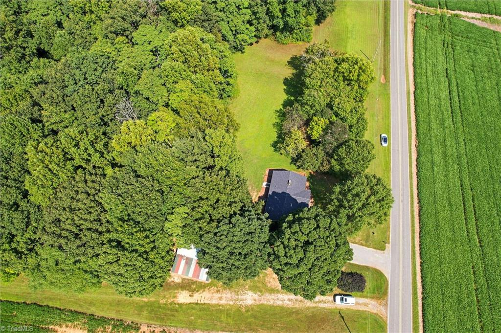 856 Haynes Road Elkin, NC 28621 - Photo 5 of 28