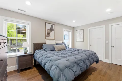 $945,000 | 33 Charles Street, Unit 33, Watertown, MA 02472