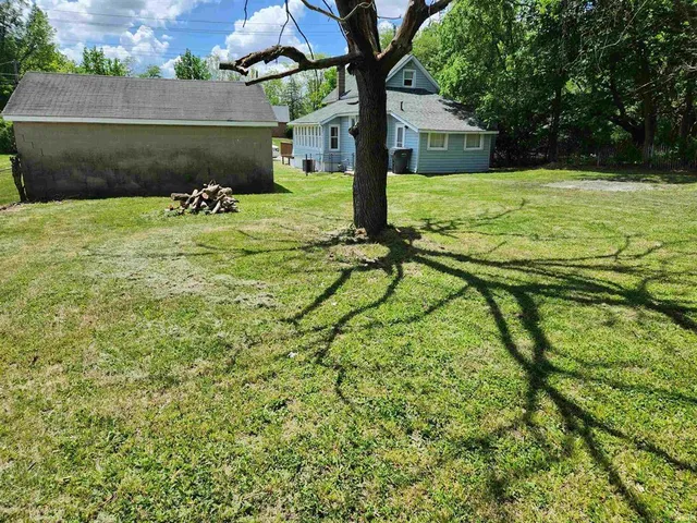 $76,900 | 404 West Indiana Avenue, Eaton, IN 47338