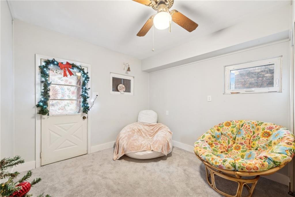 851 Hober Avenue McKees Rocks, PA 15136 - Photo 20 of 32 a living room with furniture and a table
