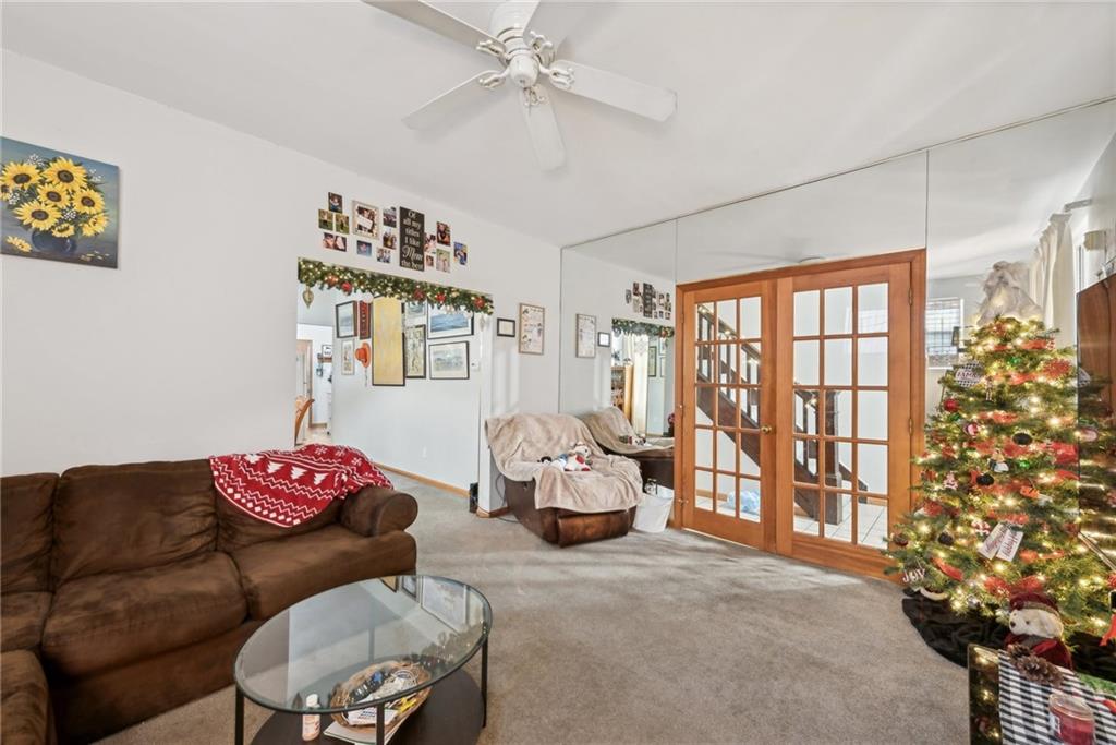 851 Hober Avenue McKees Rocks, PA 15136 - Photo 8 of 32 a living room with furniture and flowers