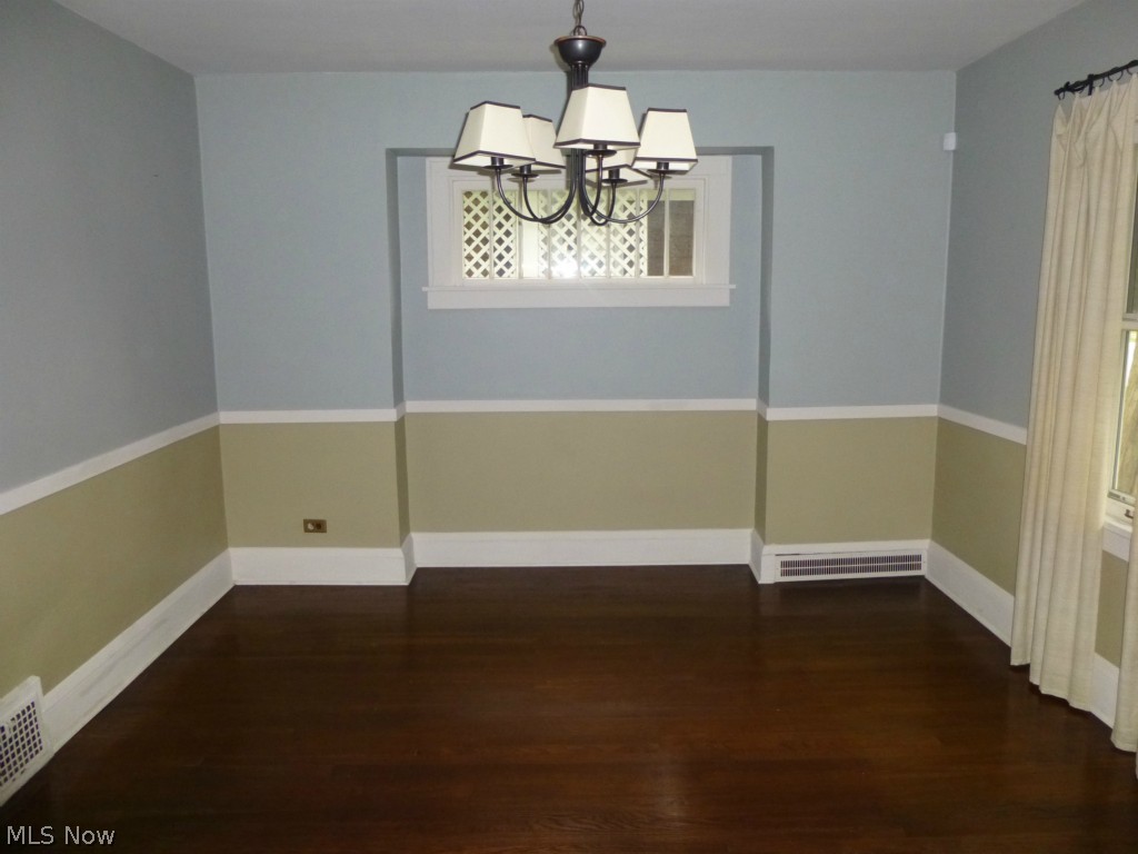 3377 Ormond Road Cleveland, OH 44118 - Photo 4 of 15 Gallery Image 4