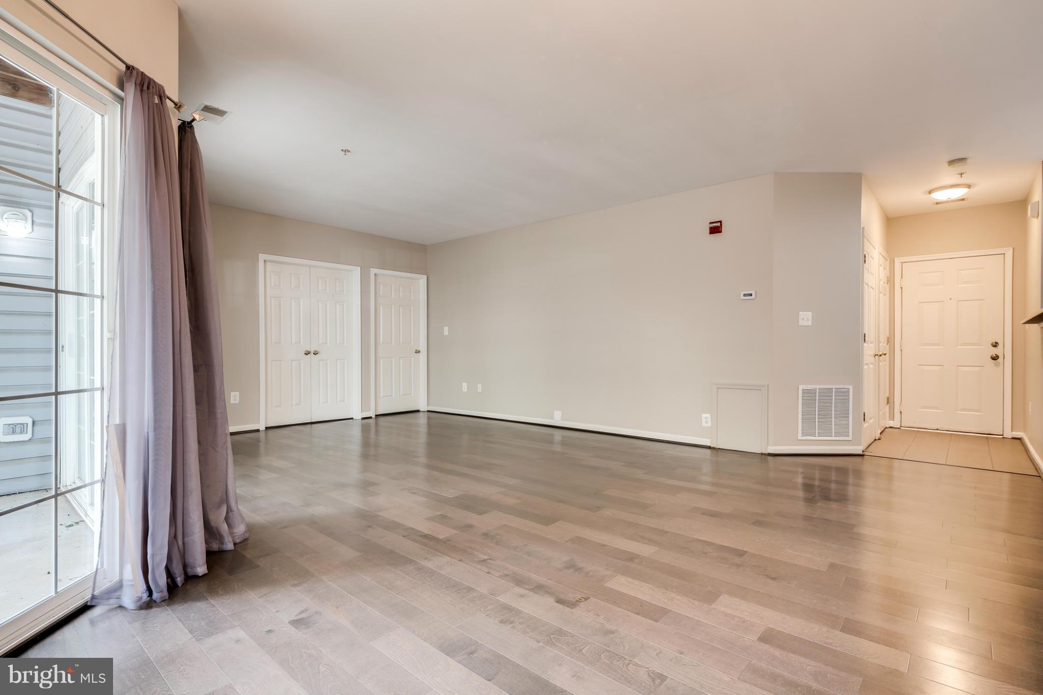 12709 Found Stone Road, Unit 6102 Germantown, MD 20876 - Photo 13 of 25 Living Room