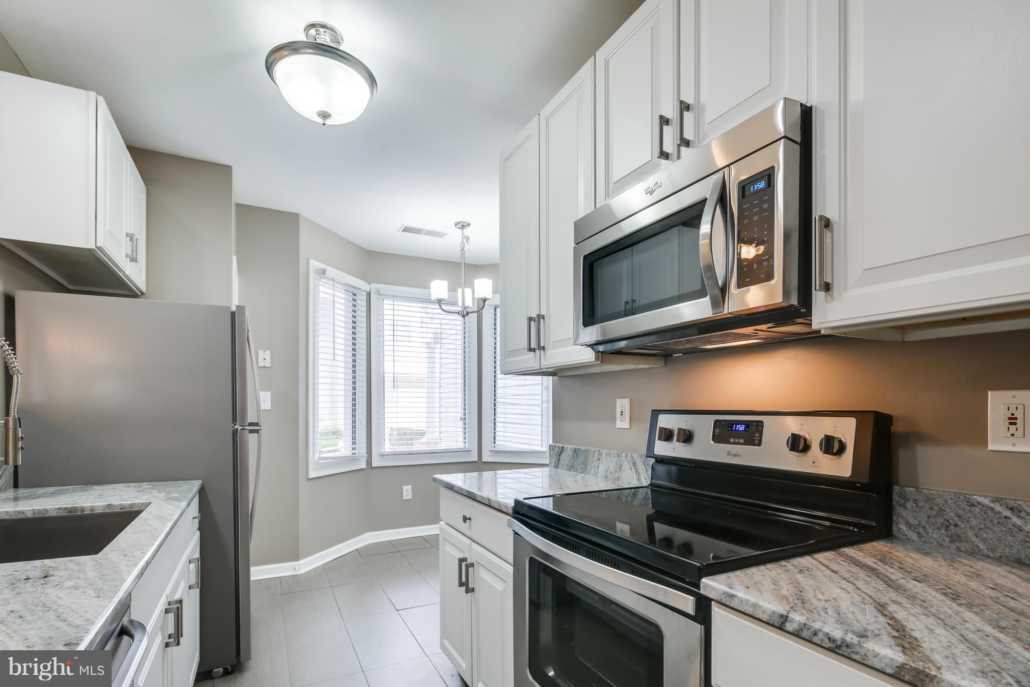 12709 Found Stone Road, Unit 6102 Germantown, MD 20876 - Photo 3 of 25 Kitchen