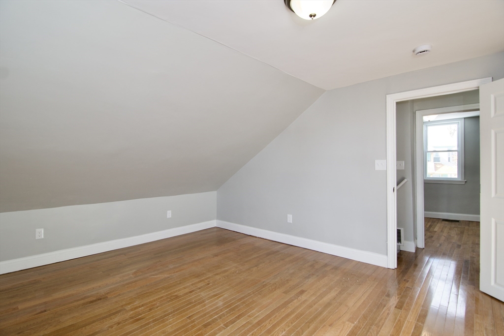 63 Bay Street Springfield, MA 01109 - Photo 31 of 35