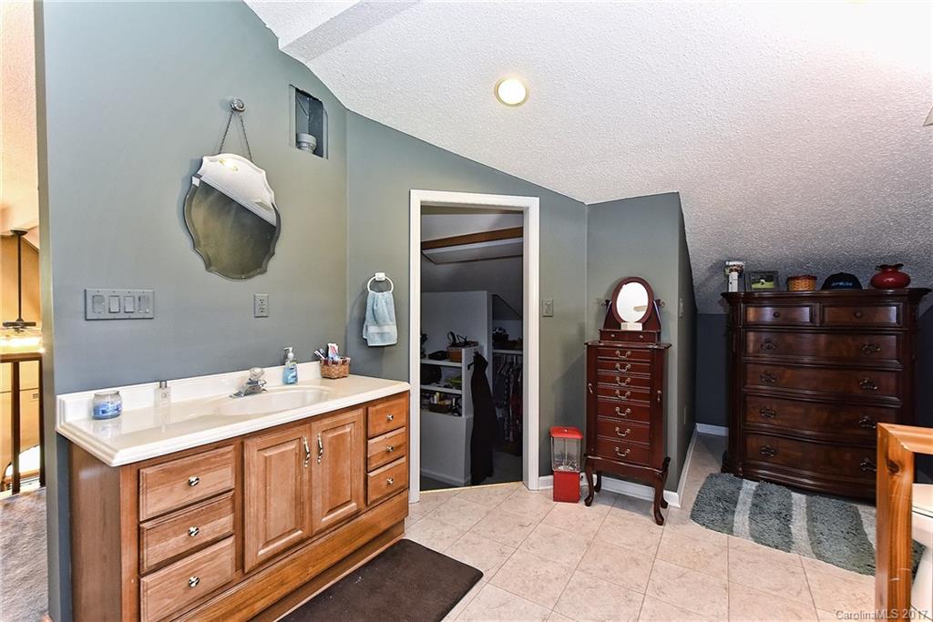 1388 Barringer Road Rock Hill, SC 29730 - Photo 13 of 22 Gallery Image 13