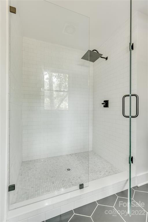 1321 Enderly Road Charlotte, NC 28208 - Photo 15 of 26 a bathroom with a shower
