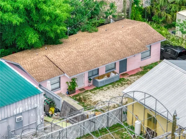 $1,100 | 404 North Ridgewood Drive, Unit A, Sebring, FL 33870