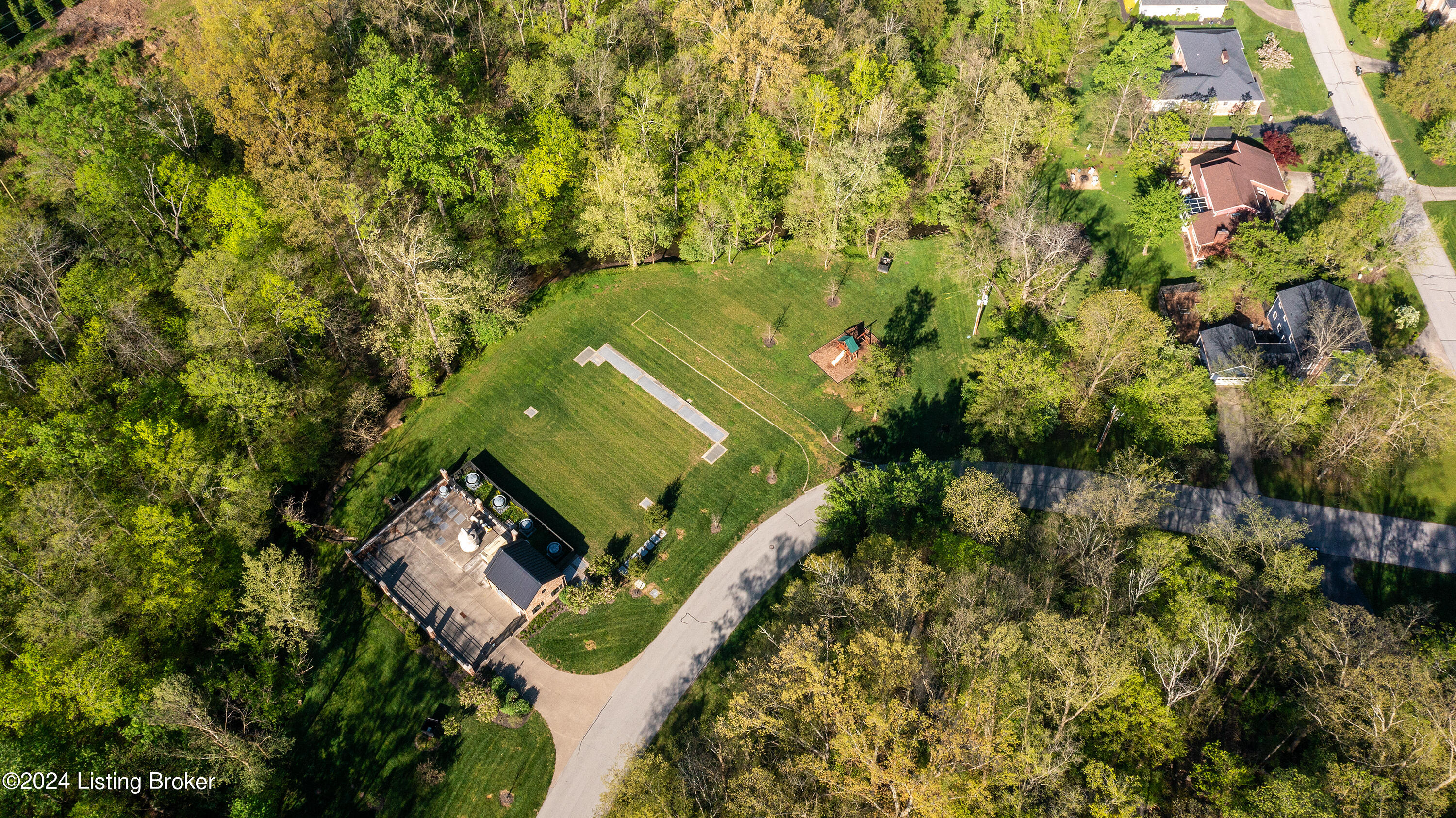 2000 High Ridge Road Louisville, KY 40207 - Photo 98 of 99 2000_High_Ridge_103