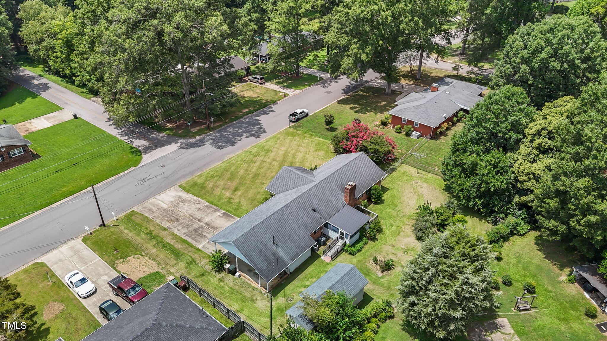 4807 Greenbrier Road Raleigh, NC 27603 - Photo 38 of 40 42-web-or-mls-DJI_20250723134715_0153_D