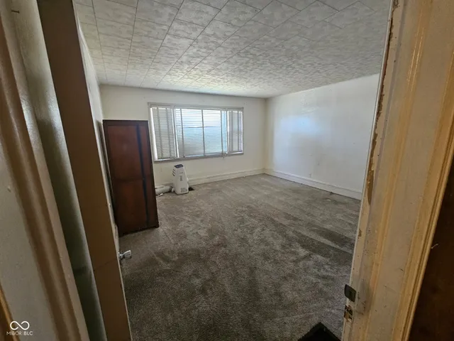 $39,999 | 1122 South 10th Street, Terre Haute, IN 47802