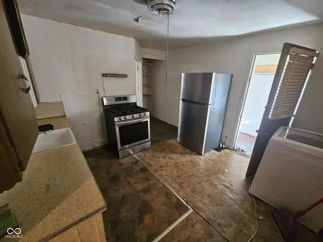 $39,999 | 1122 South 10th Street, Terre Haute, IN 47802