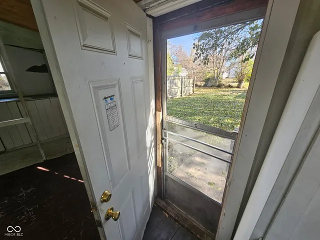 $39,999 | 1122 South 10th Street, Terre Haute, IN 47802