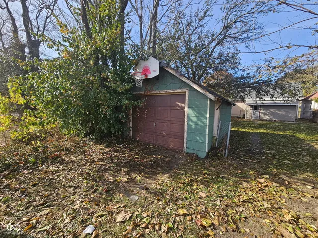 $39,999 | 1122 South 10th Street, Terre Haute, IN 47802