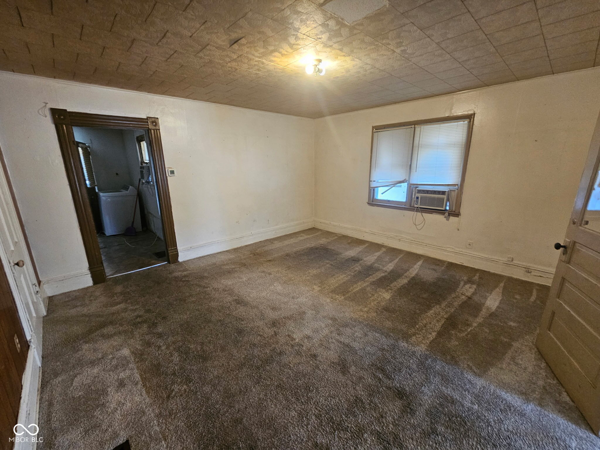 1122 South 10th Street Terre Haute, IN 47802 - Photo 4 of 65