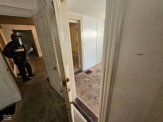 $39,999 | 1122 South 10th Street, Terre Haute, IN 47802