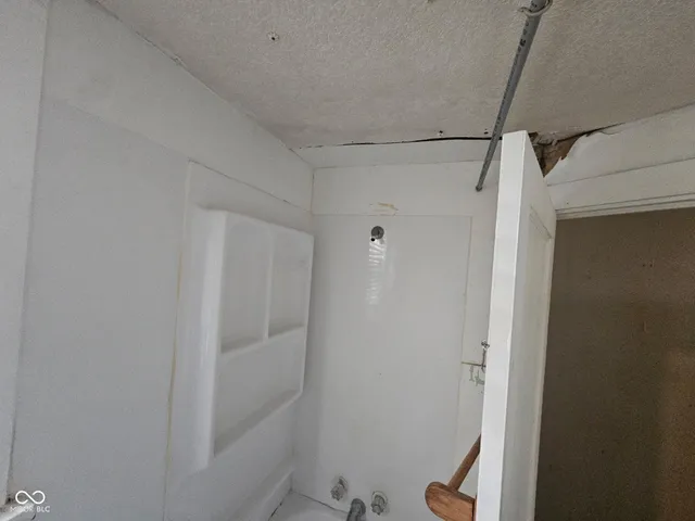 $39,999 | 1122 South 10th Street, Terre Haute, IN 47802