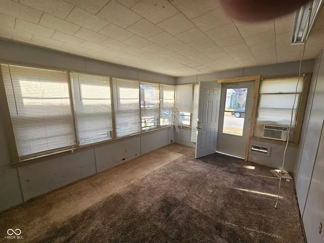 $39,999 | 1122 South 10th Street, Terre Haute, IN 47802