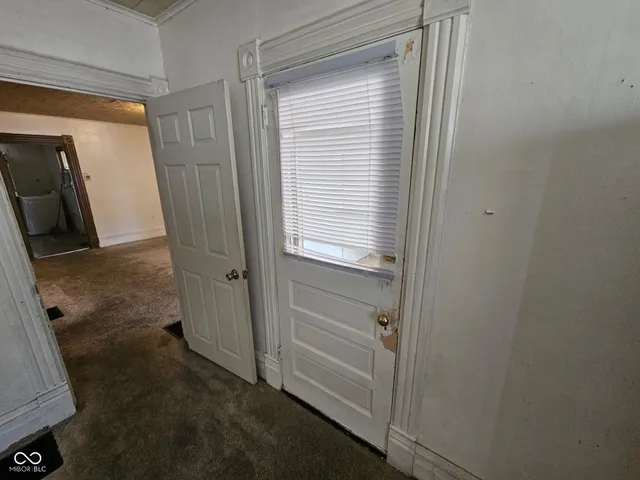 $39,999 | 1122 South 10th Street, Terre Haute, IN 47802