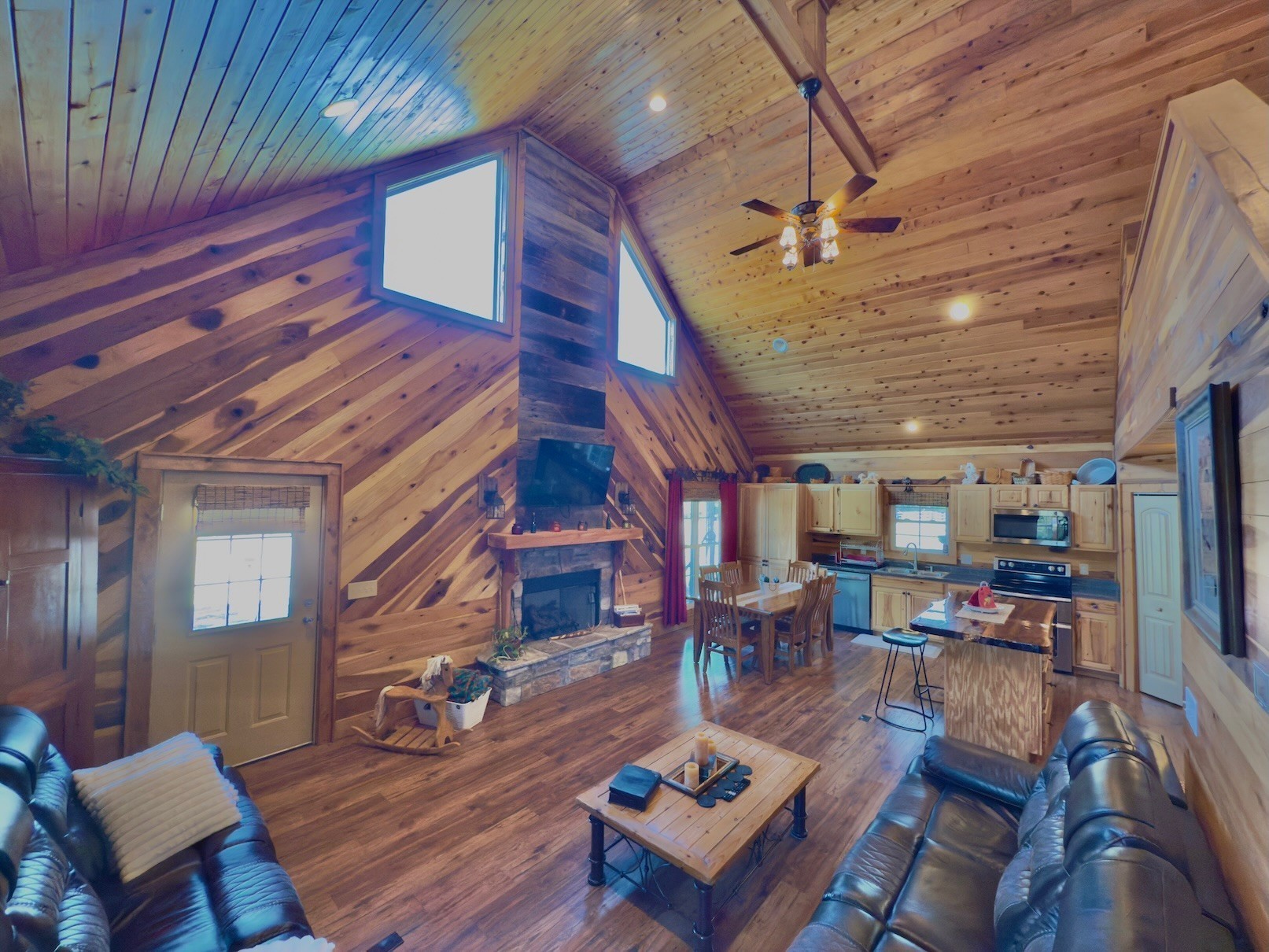 161 Fowler Road Woodbury, TN 37190 - Photo 25 of 69 a living room with lots of furniture and kitchen view