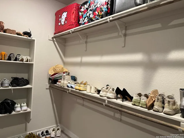 $2,395 | 4422 Tiger Run, San Antonio, TX 78217