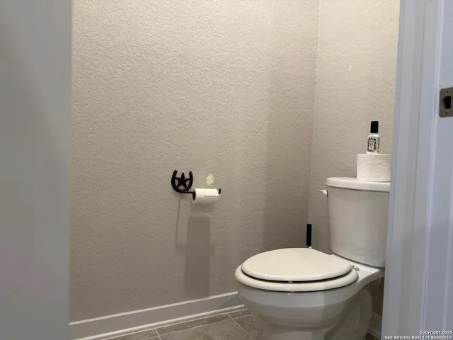 $2,395 | 4422 Tiger Run, San Antonio, TX 78217