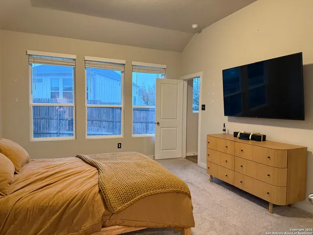 $2,395 | 4422 Tiger Run, San Antonio, TX 78217