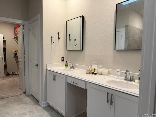 $2,395 | 4422 Tiger Run, San Antonio, TX 78217