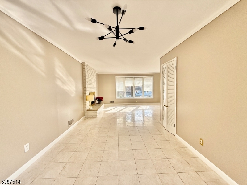 1450 Deer Path Mountainside, NJ 07092 - Photo 17 of 33