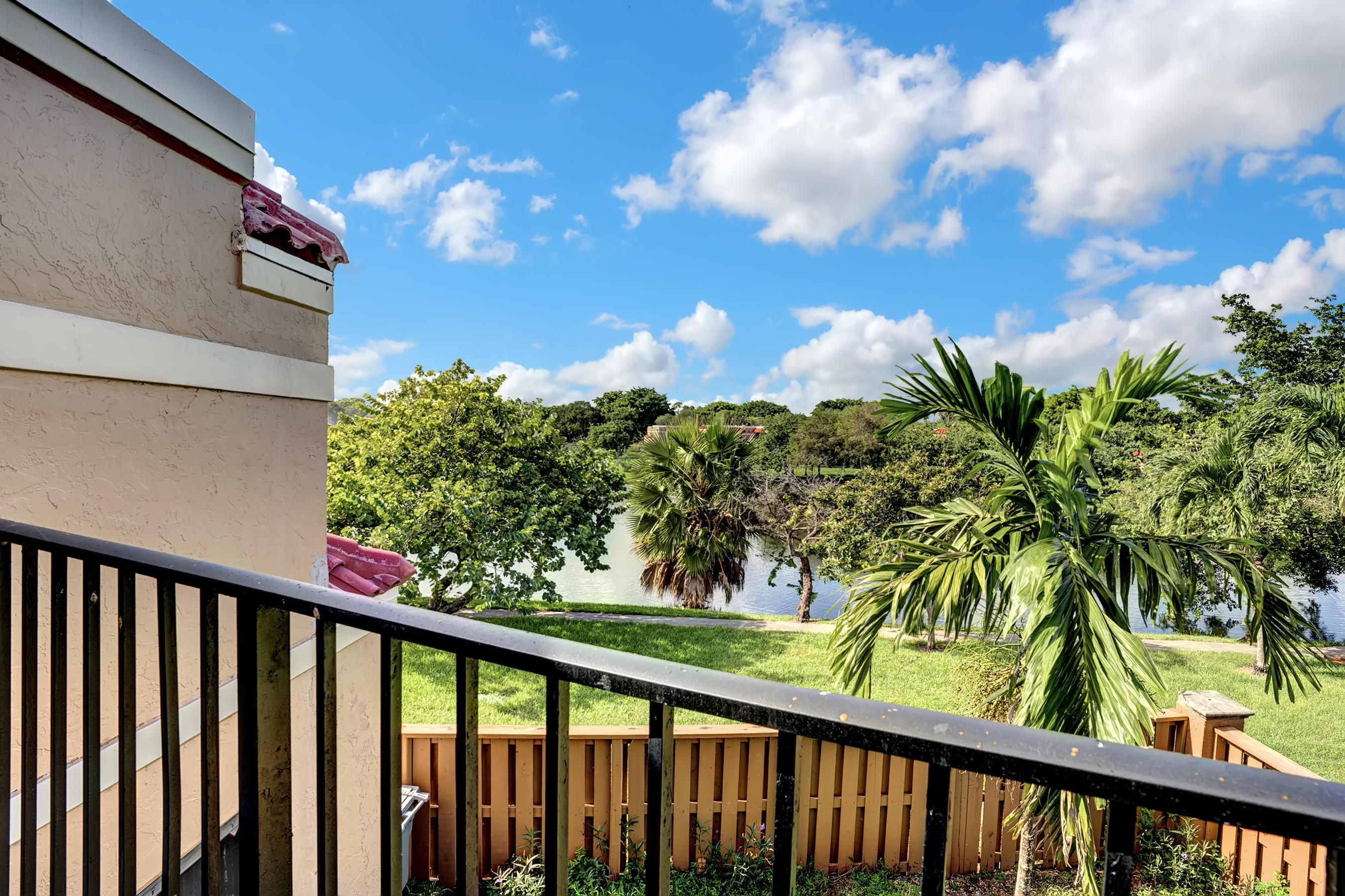 8068 Severn Drive, Unit A Boca Raton, FL 33433 - Photo 19 of 30 DSC09384