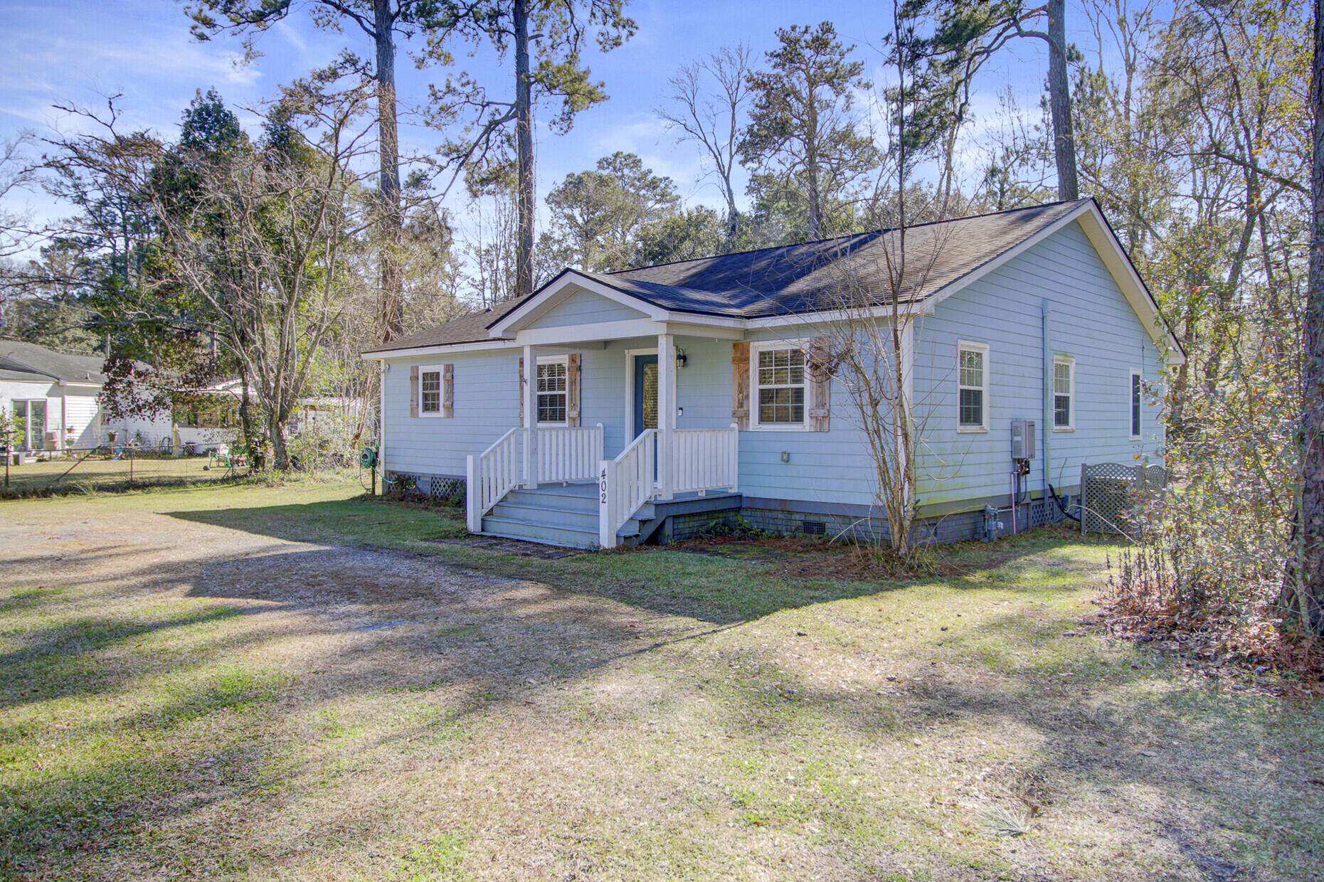 402 Golf Road Summerville, SC 29483 - Photo 2 of 43 05_5_mls