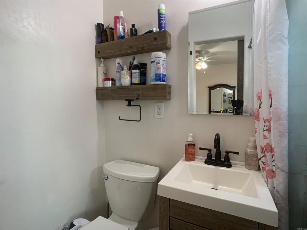 9104 Northcote Road Santee, CA 92071 - Photo 12 of 25
