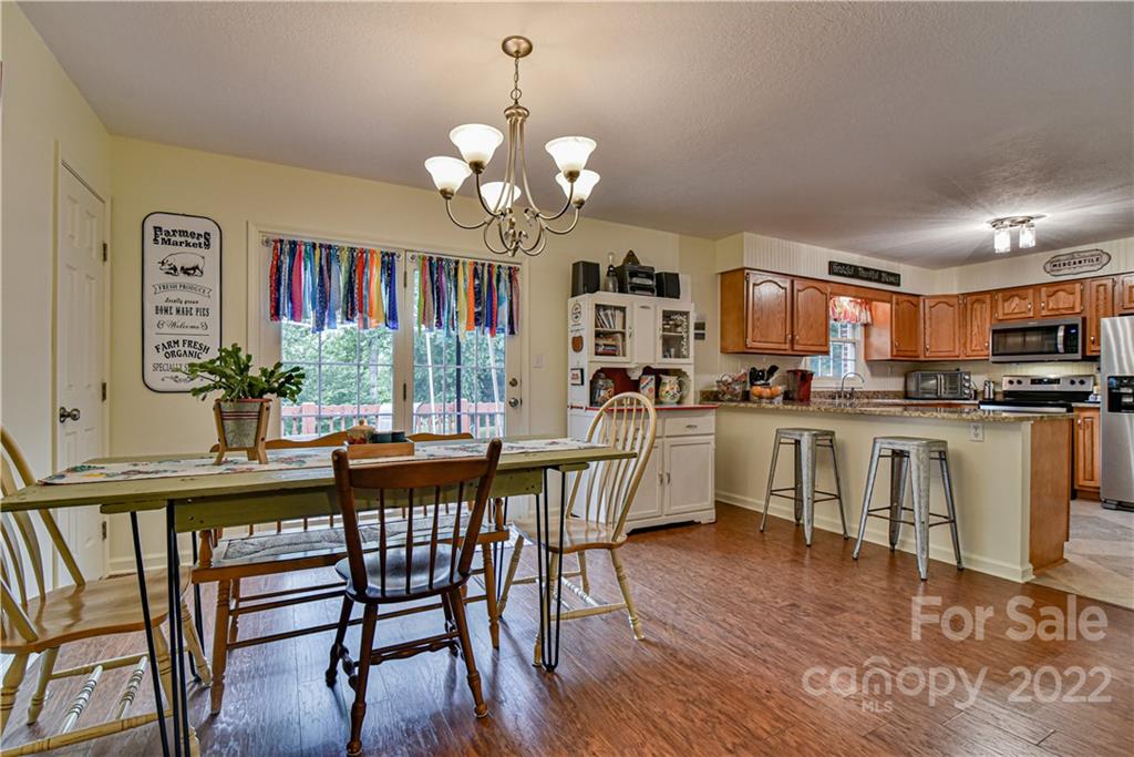 1301 Alexander Road Leicester, NC 28748 - Photo 17 of 32 Gallery Image 17