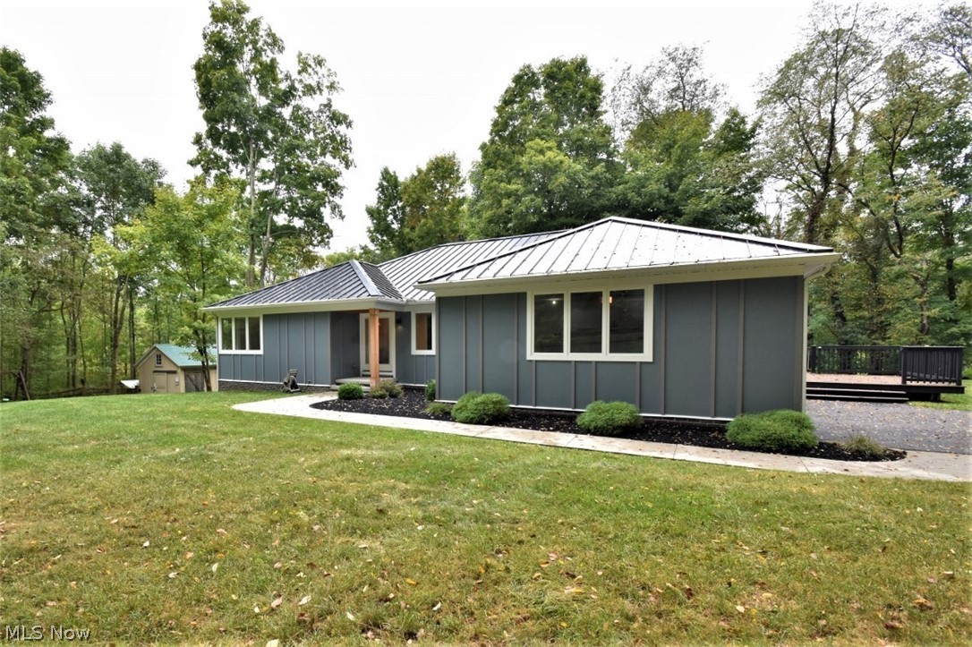 10555 Butternut Road Chesterland, OH 44026 - Photo 2 of 32