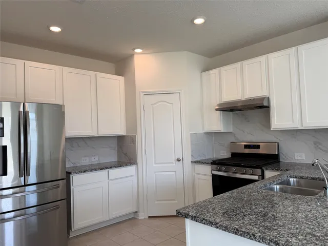 $2,190 | 2908 Grand Anse Drive, Katy, TX 77493