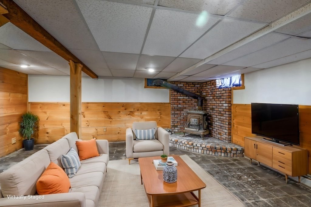 8 Knowles Road Worcester, MA 01602 - Photo 25 of 32