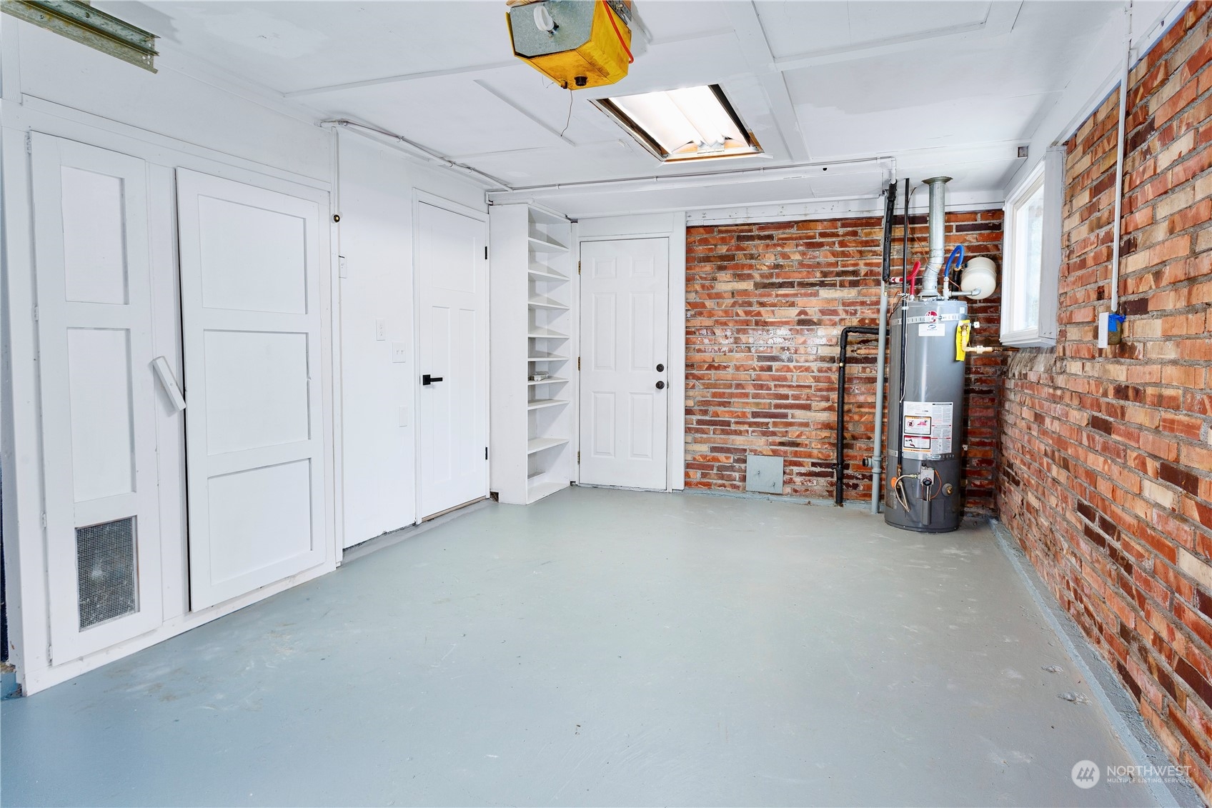 7922 Leschi Road Southwest Tacoma, WA 98498 - Photo 28 of 37 a view of room with natural light