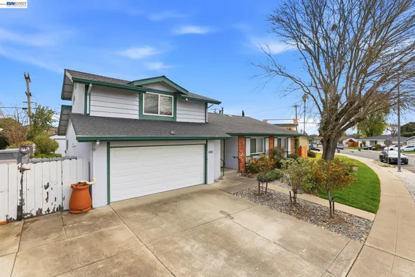 $1,199,950 | 8589 Davona Drive, Dublin, CA 94568