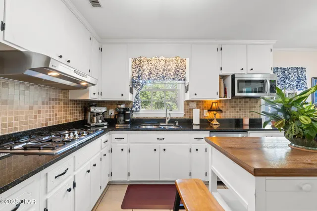 $349,900 | 312 West Marion Street, Chattahoochee, FL 32324