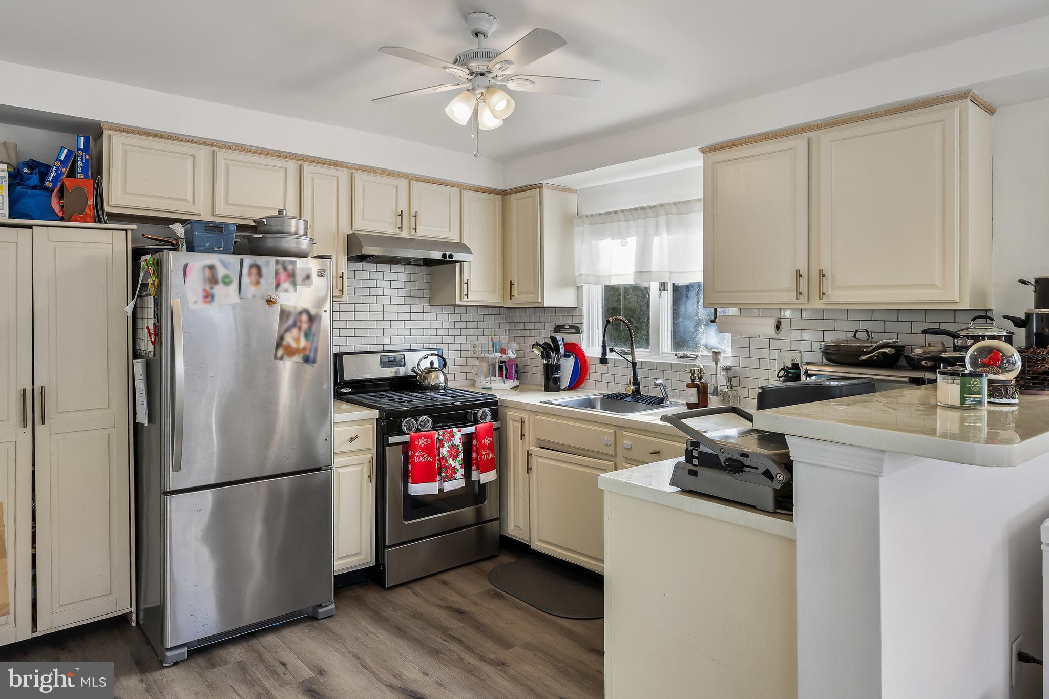 224 Lafayette Avenue Magnolia, NJ 08049 - Photo 15 of 39