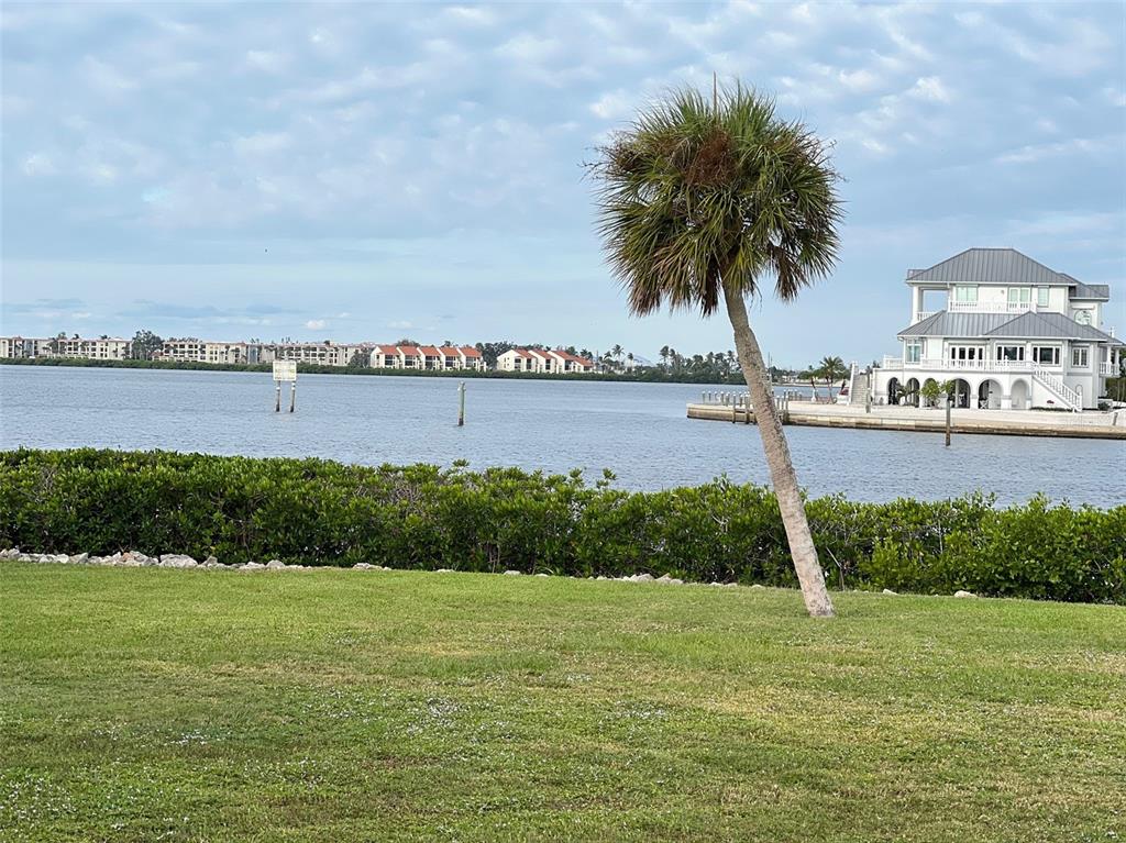 1626 New Point Comfort Road Englewood, FL 34223 - Photo 40 of 43