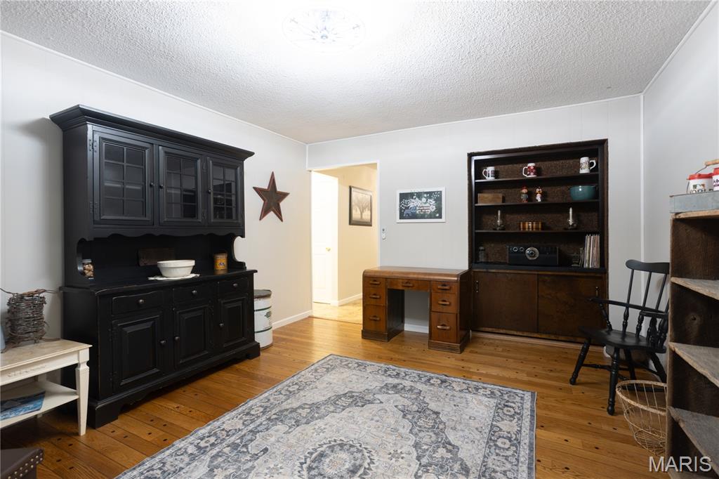 5556 Milburn Road Oakville, MO 63129 - Photo 20 of 45