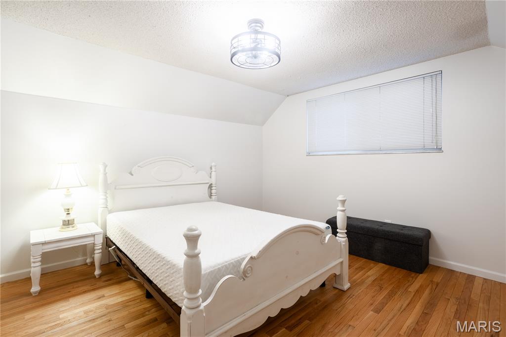 5556 Milburn Road Oakville, MO 63129 - Photo 27 of 45