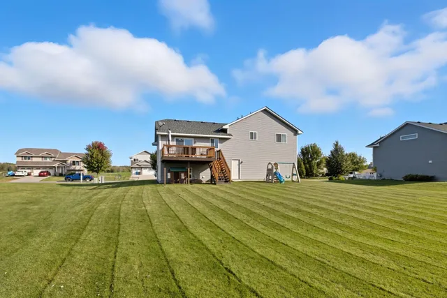 $344,900 | 921 Cedar Avenue North, Maple Lake, MN 55358