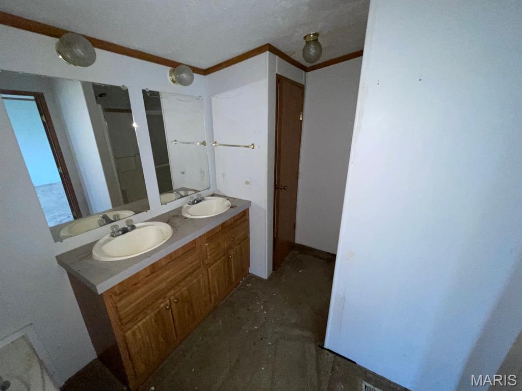 100 Pleasant Ridge Road Fairview Heights, IL 62208 - Photo 17 of 21