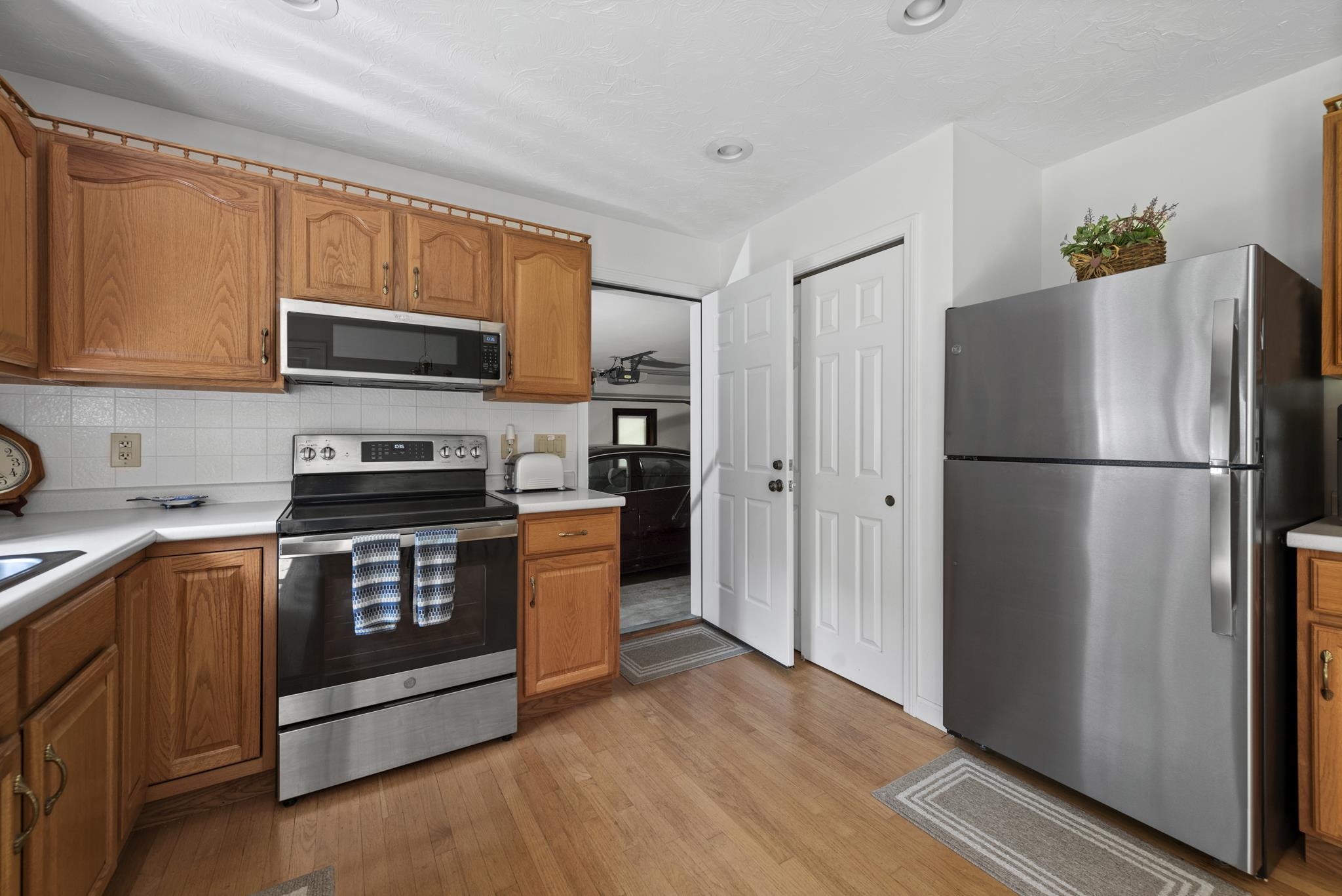 12 River Ridge Road Plymouth, NH 03264 - Photo 2 of 36