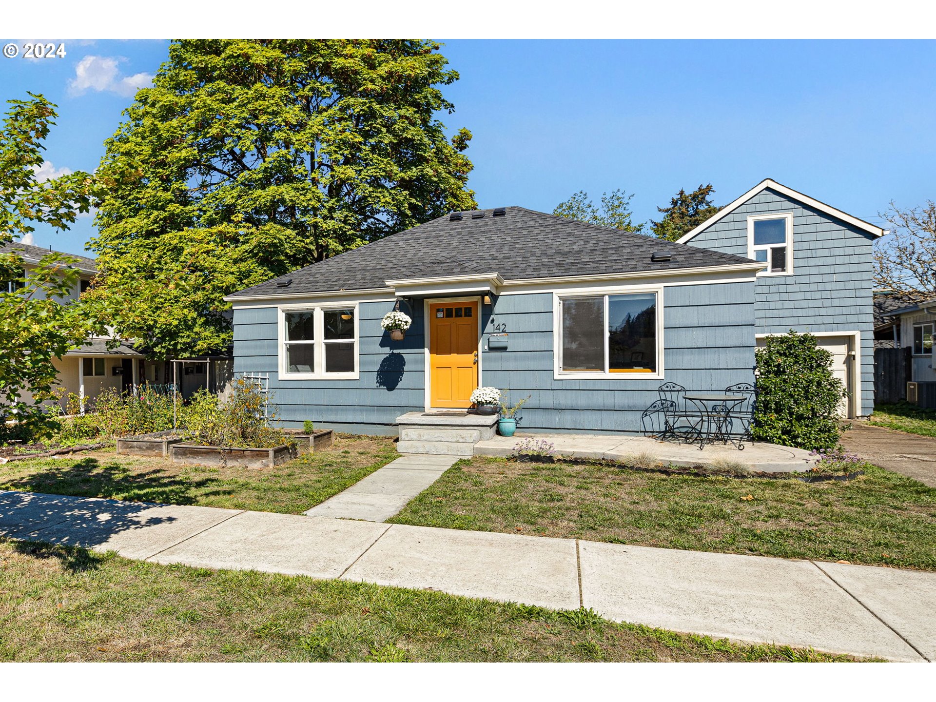 142 E Street Springfield, OR 97477 - Photo 36 of 48