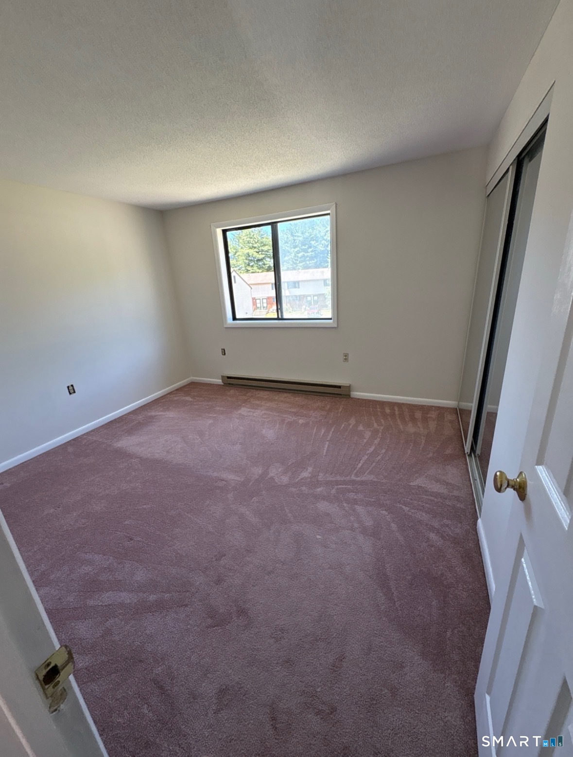 39 Horton Hill Road, Unit 8F Naugatuck, CT 06770 - Photo 4 of 8