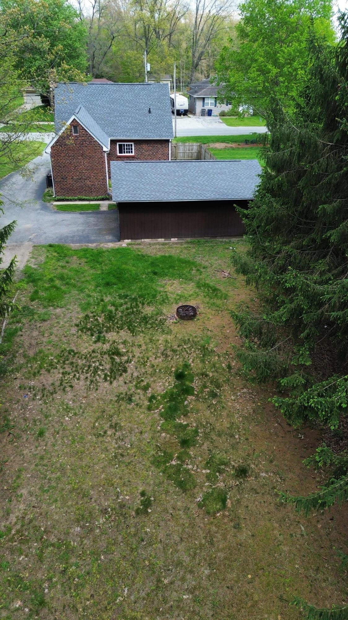 424 Yanke Road Trail Creek, IN 46360 - Photo 6 of 36 1124x2000