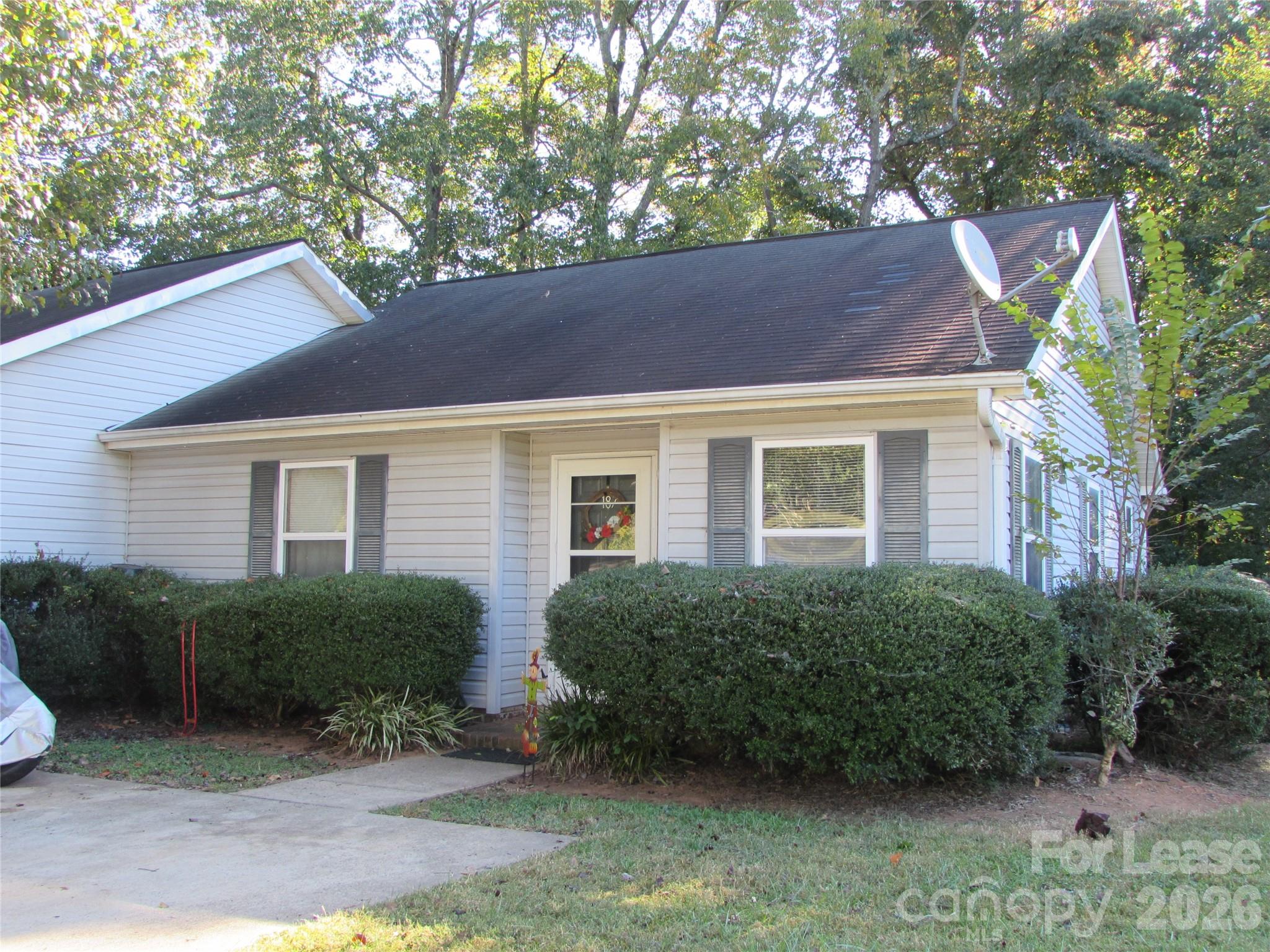187 Isle Of Pines Road Mooresville, NC 28117 - Photo 1 of 11